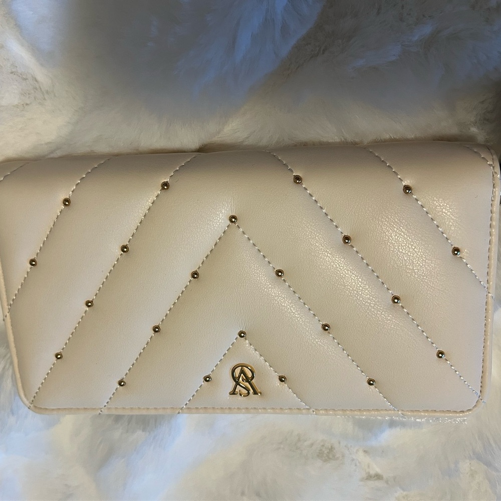 Elegant‎ Cream Quilted Women's Bag